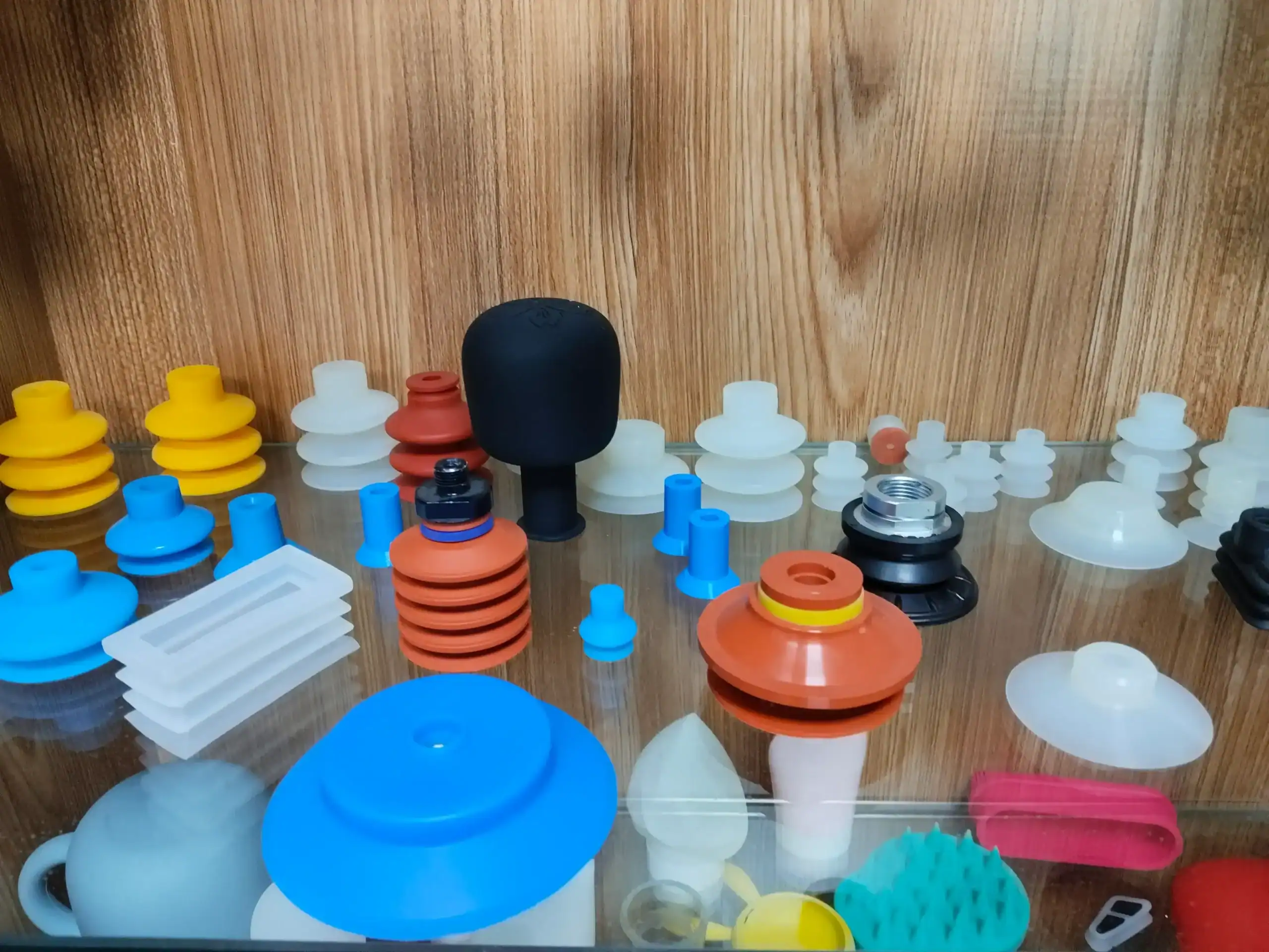 Custom silicone vacuum cup for pneumatic suction system