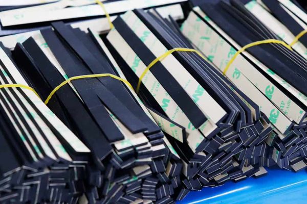 Suconvey Rubber | Silicone rubber strip manufacturer