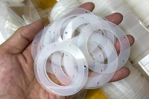 Suconvey Rubber | Silicone rubber gasket manufacturer