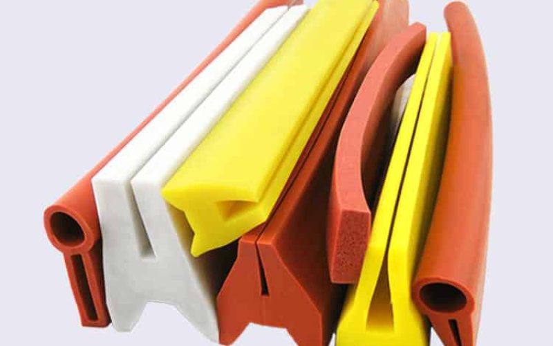 Suconvey Rubber | U shape silicone rubber strip Custom U shaped silicone rubber strip supplier for metal edge protection and sealing